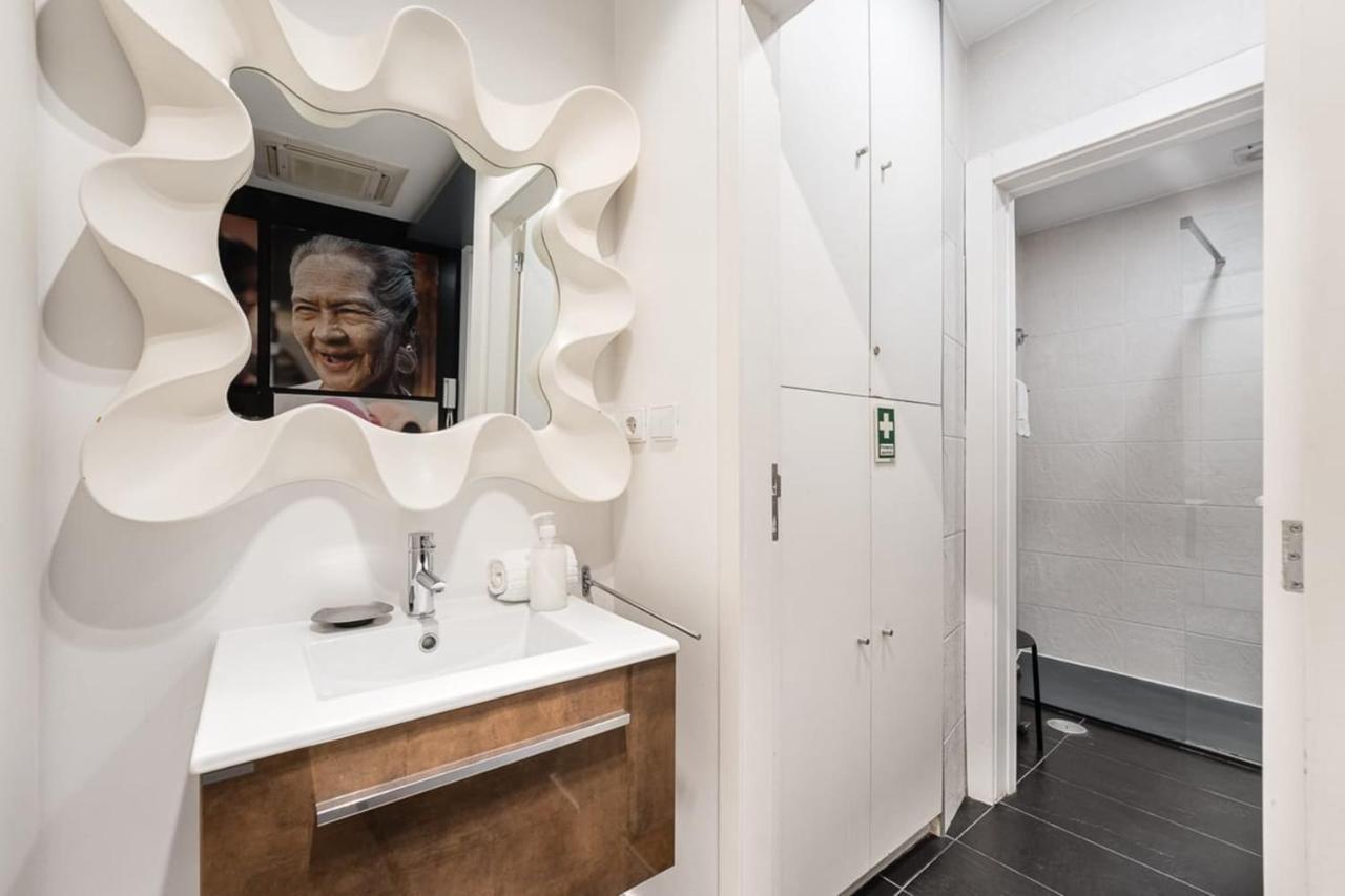 Guestready - A Polished Retreat Near St Catarina Apartment ปอร์โต ภายนอก รูปภาพ